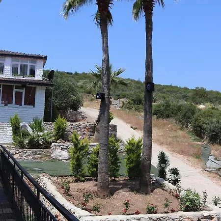 Hotel miłości Millionswood Çeşme